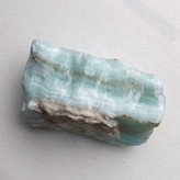 اراگونیت ابی