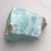 اراگونیت ابی