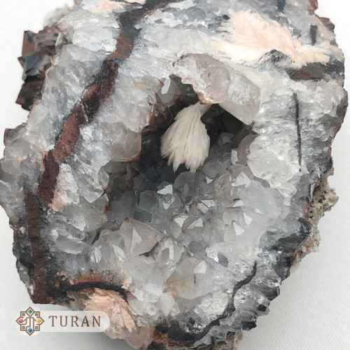 گرانترین سنگ ژئود