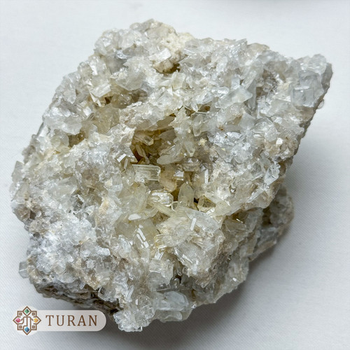 سنگ راف سلستین بلوری سفید طبیعی و کلکسیونی 1015 گرم
