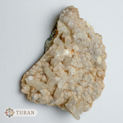 دولومیت با همرشدی کلسیت طبیعی 376 گرم