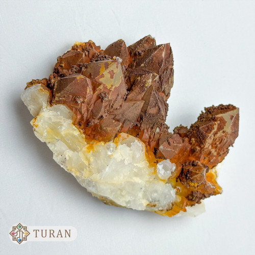 کلاستر کوارتز هماتوئیدی قهوه ای طبیعی 306 گرم