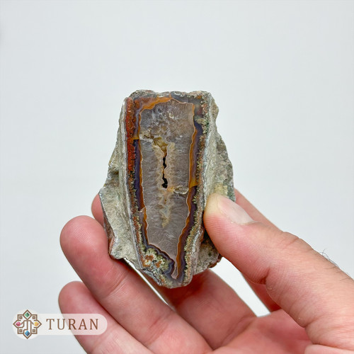 نیم توپی عقیق ژئود دار رنگی طبیعی 116 گرم