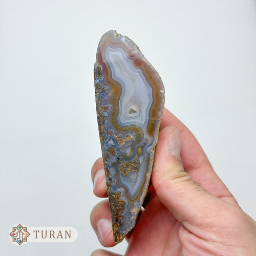 نیم توپی عقیق کلکسیونی رنگی با مرکزیت ژئود 163 گرم