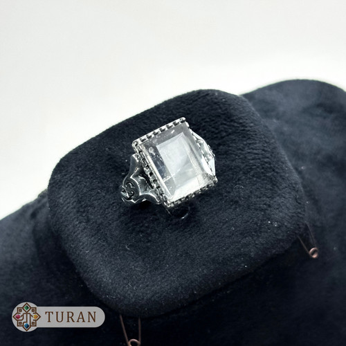 انگشتر نقره روس بدون حساسیت با نگین کوارتز (در)طبیعی تراش ضلع دار 8.5 گرم